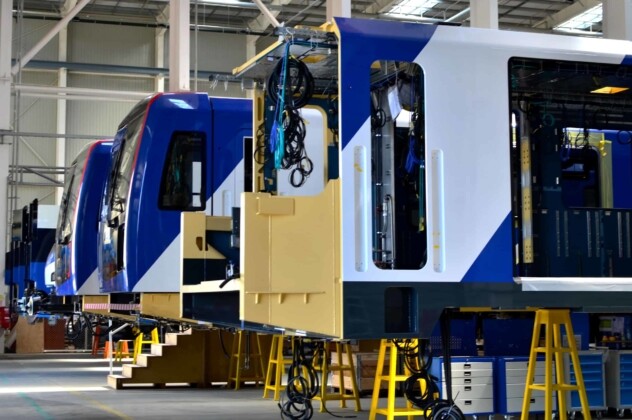 MS polymer adhesives and sealants for transport and vehicles
